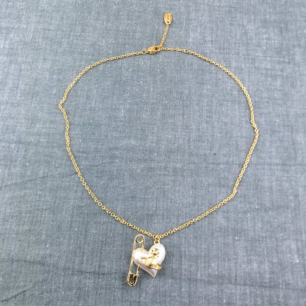 NWT Vivienne Westwood ORIETTA PENDANT NECKLACE - Picture 2 of 11